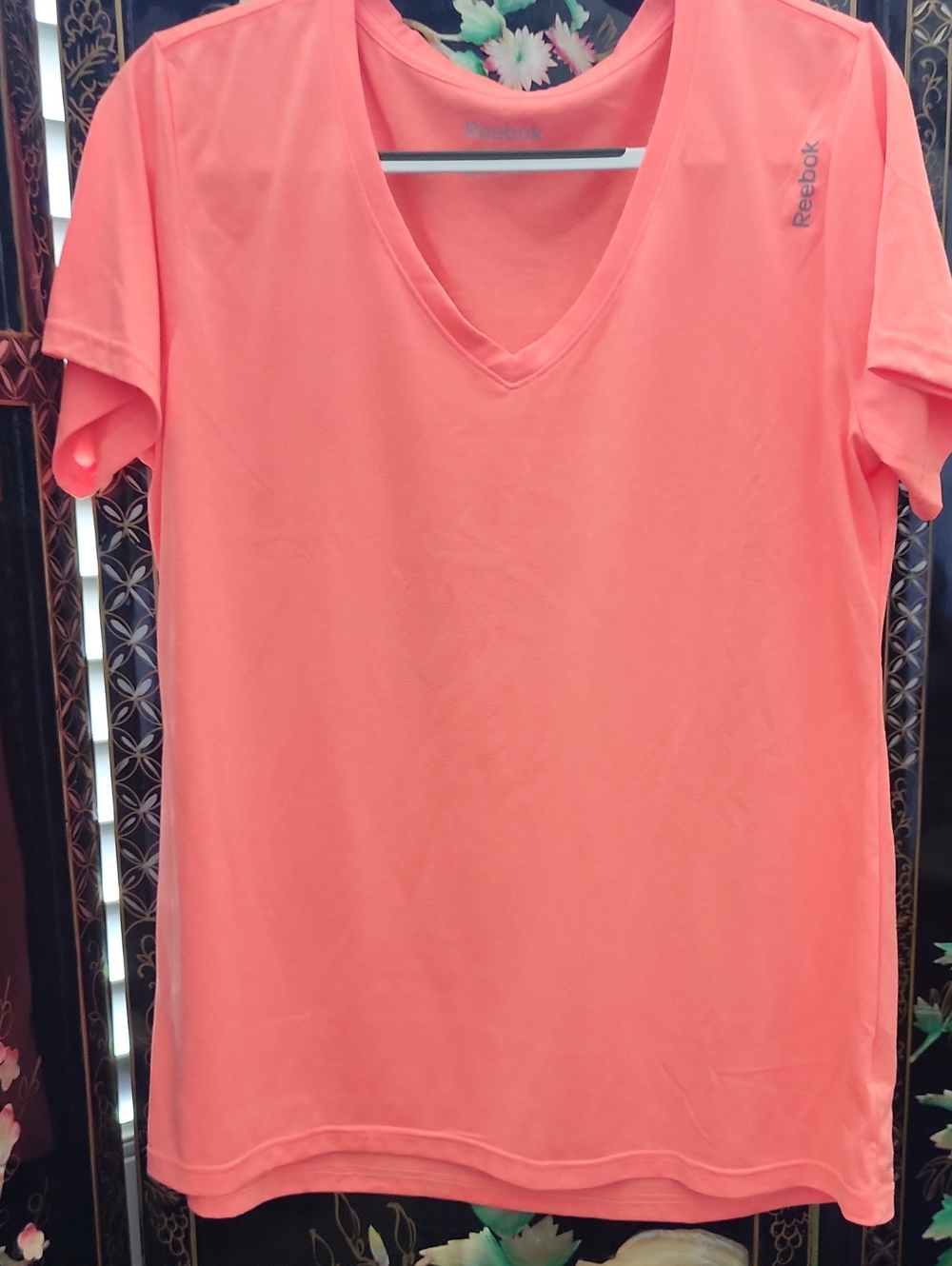 Reebok Coral V-Neck Short Sleeve Tee